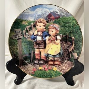 Little Companions series Collector Plate. “Country Crossroads” Danbury Mint